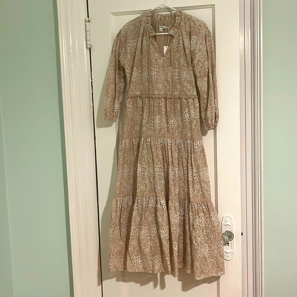 Chicos Ruffle Neck Tiered Dress size zero in chicos size